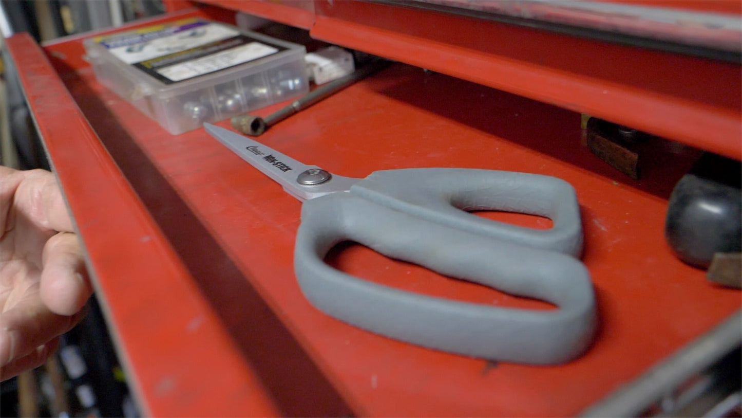 Clauss 10’’ Titanum Non Stick Shear Diamond Plate Handle - 19973 - Available for Purchase