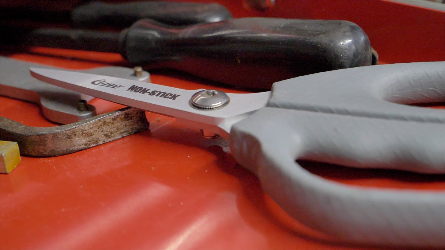 Clauss 9’’ Titanium Non Stick Shear Diamond Plate Handle - 19972 - Available for Purchase